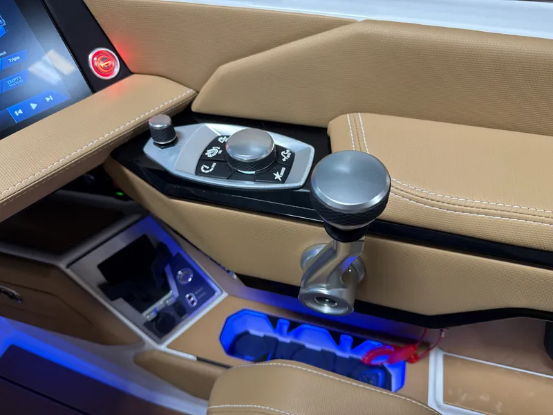 Slide: The Image of Mastercraft X24 2026 - 79