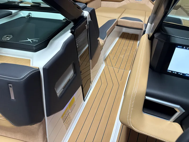 Slide: The Image of Mastercraft X24 2026 - 88