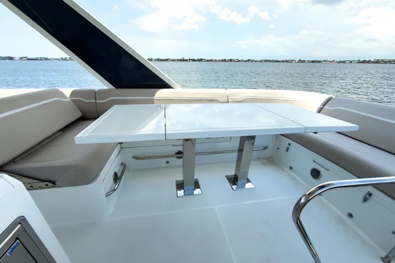 Slide: The Image of Galeon 500 FLY 2026 - 48