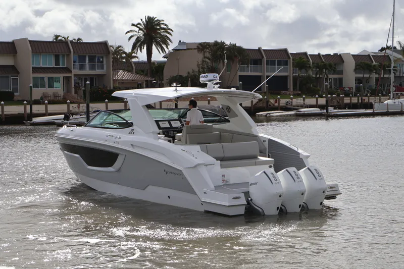 Slide: The Image of Cruisers 38 GLS Outboard 2026 - 3