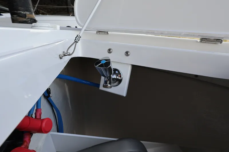 Slide: The Image of Cruisers 38 GLS Outboard 2026 - 57