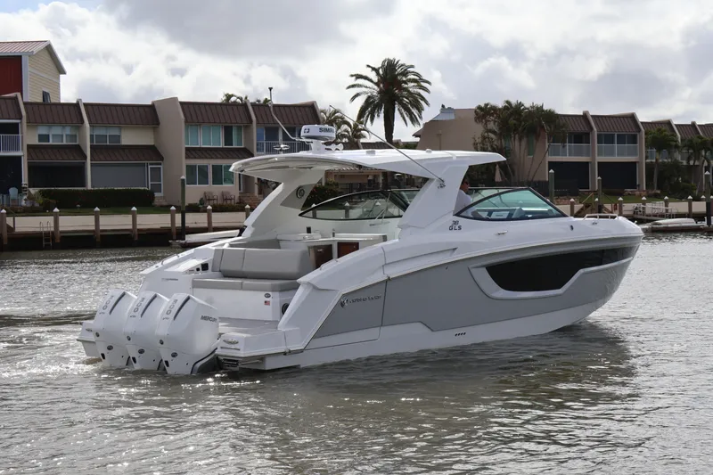 Slide: The Image of Cruisers 38 GLS Outboard 2026 - 6