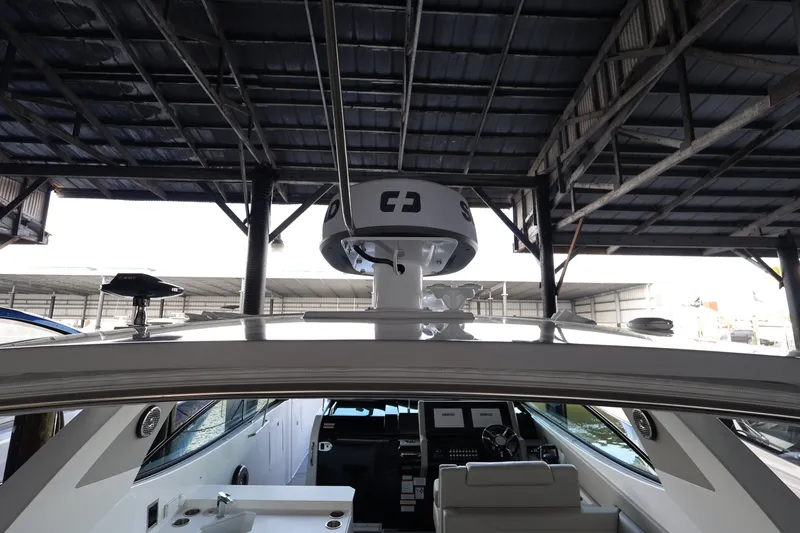 Slide: The Image of Cruisers 38 GLS Outboard 2026 - 61
