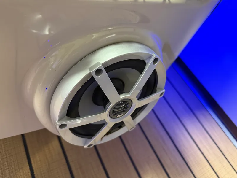 Slide: The Image of Premier 230 SOLARIS 2018 - 50