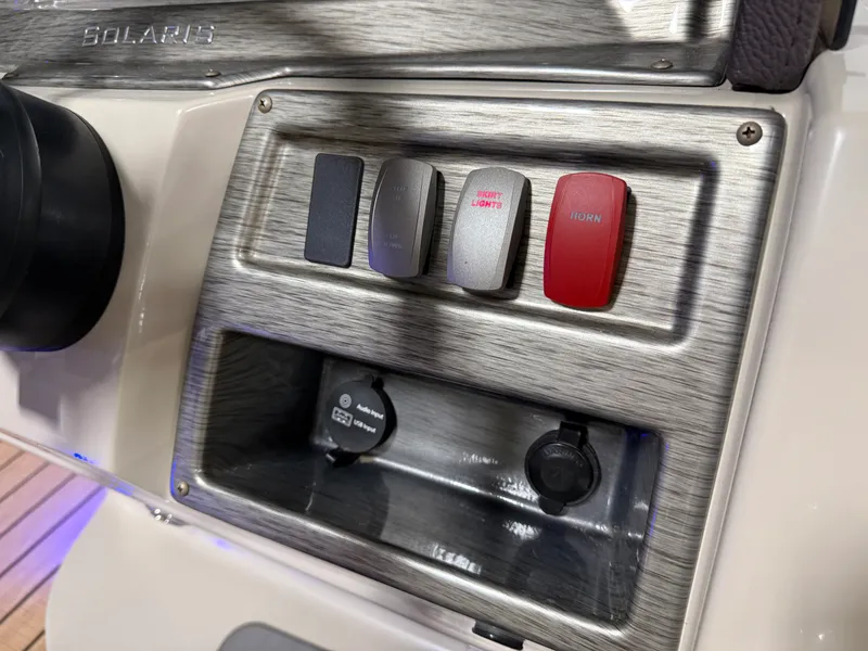 Slide: The Image of Premier 230 SOLARIS 2018 - 64