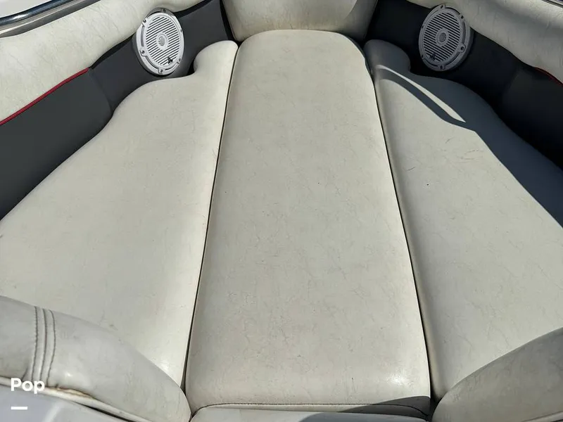 Slide: The Image of Passenger Seating - 14687817