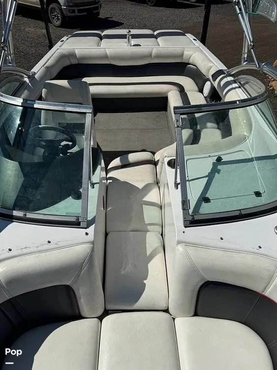 Slide: The Image of Walk Through Windshield - 14688040