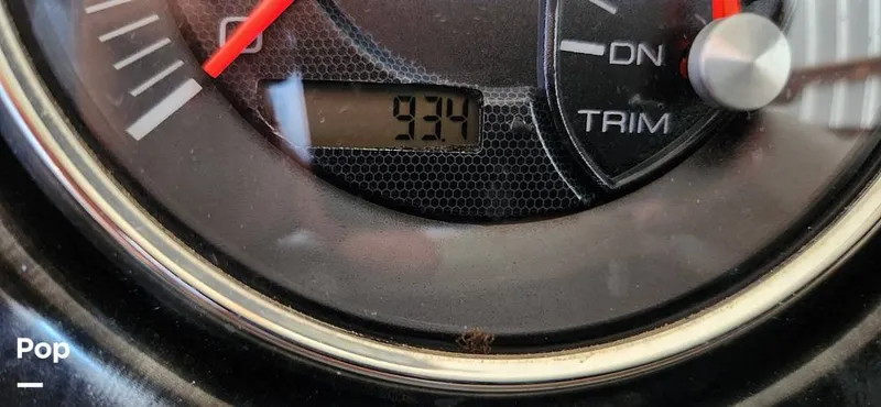 Slide: The Image of SunCatcher Elite 322C Saltwater Series 2021 - 14660716