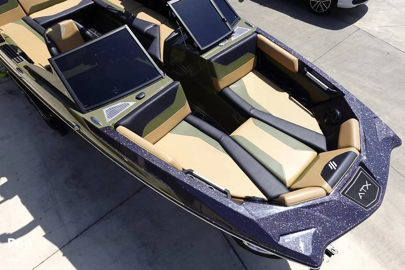 Slide: The Image of Bow Seating - 16593220