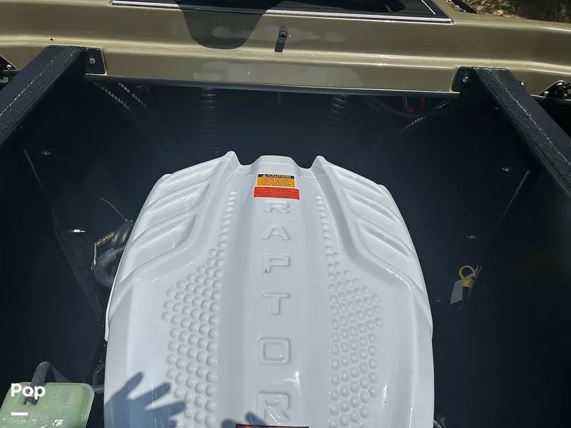 Slide: The Image of Cover - Engine - 14631906