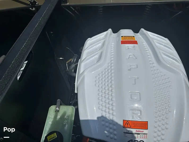 Slide: The Image of Cover - Engine - 14631907