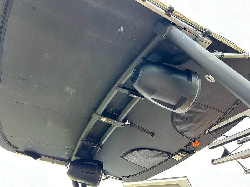 Slide: The Image of Exterior Speakers - 14631918