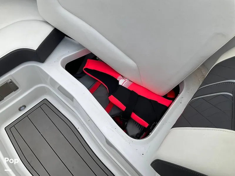 Slide: The Image of Monterey 258SS 2022 - 14728847