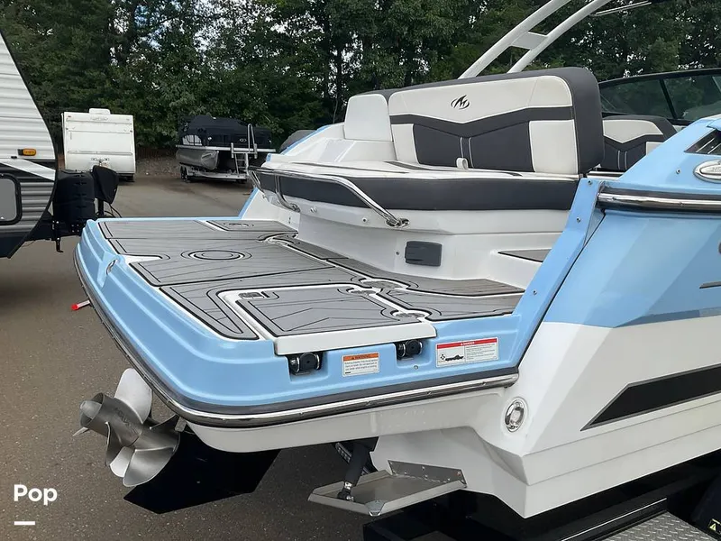 Slide: The Image of Monterey 258SS 2022 - 14728872