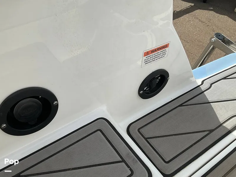 Slide: The Image of Monterey 258SS 2022 - 14728819