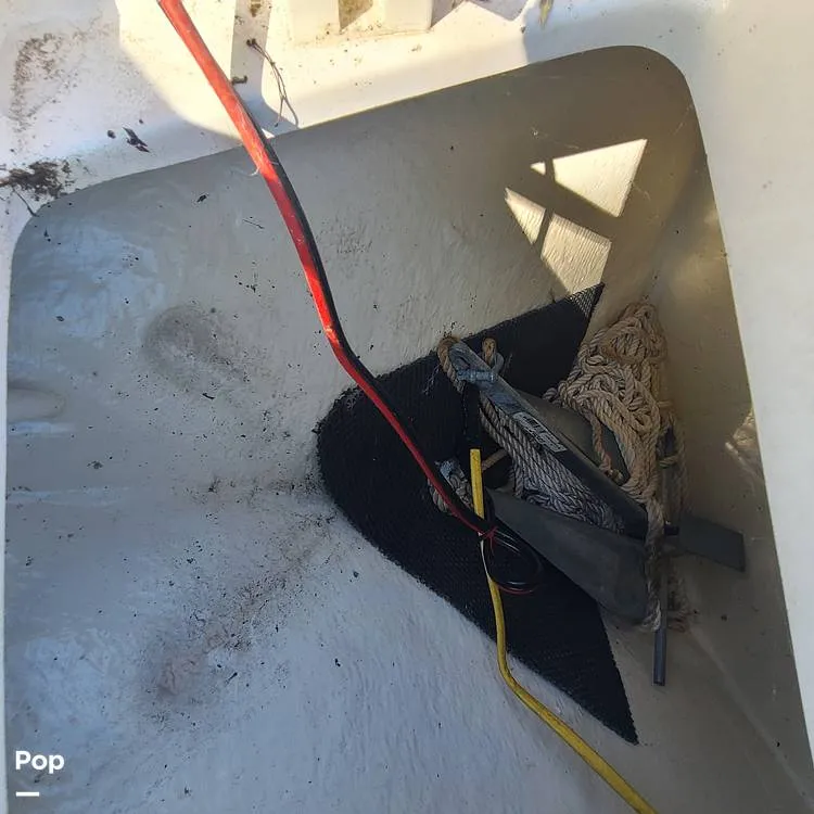 Slide: The Image of Robalo R202 Explorer 2019 - 14671357