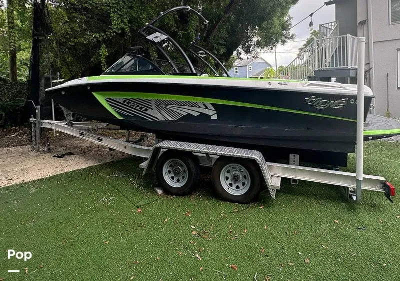 The Image of Tige R20 2012 - 14671182