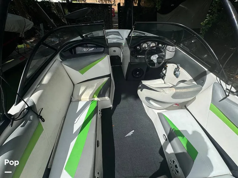 Slide: The Image of Tige R20 2012 - 14681377