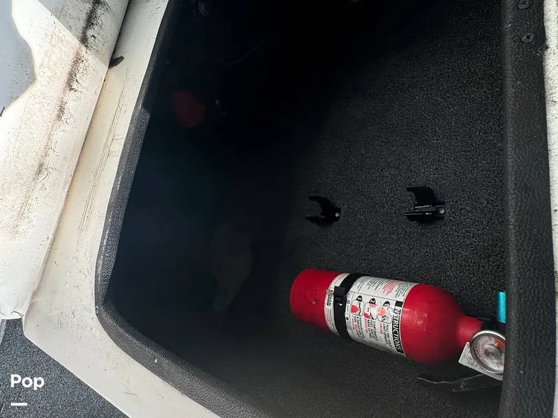 Slide: The Image of Tige R20 2012 - 14681384