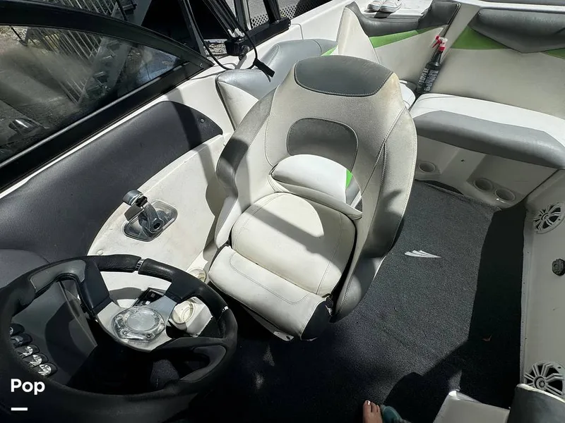 Slide: The Image of Tige R20 2012 - 14681390