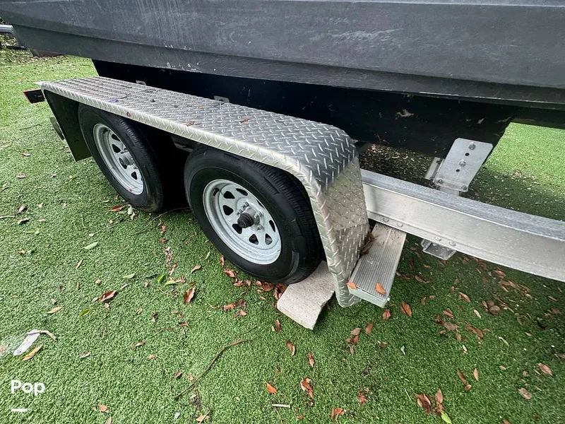 Slide: The Image of Tige R20 2012 - 14681369