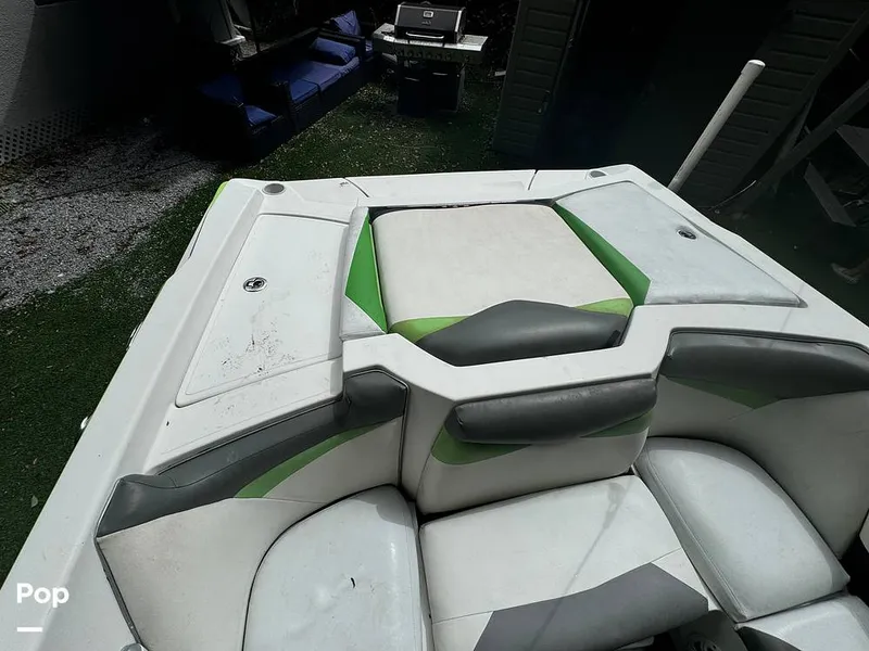 Slide: The Image of Tige R20 2012 - 14681374