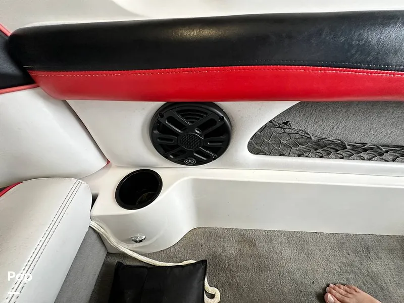 Slide: The Image of Supra Launch 21V 2004 - 14681661