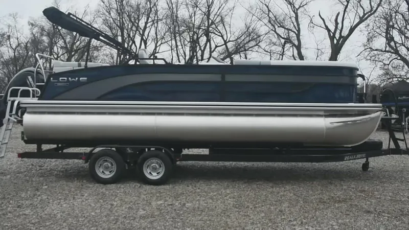 Slide: The Image of Goldline SS 230 Cruise Tritoon 2026 - 1
