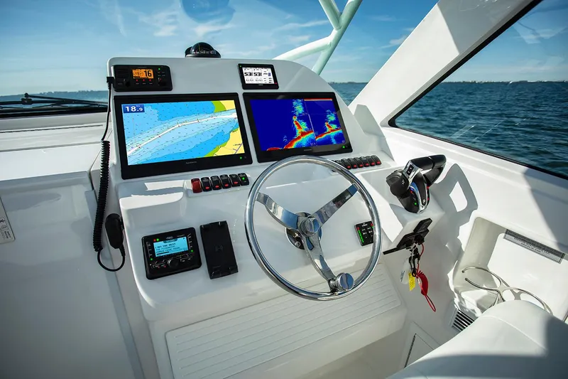 Slide: The Image of Albemarle 30 Express 2025 - 3