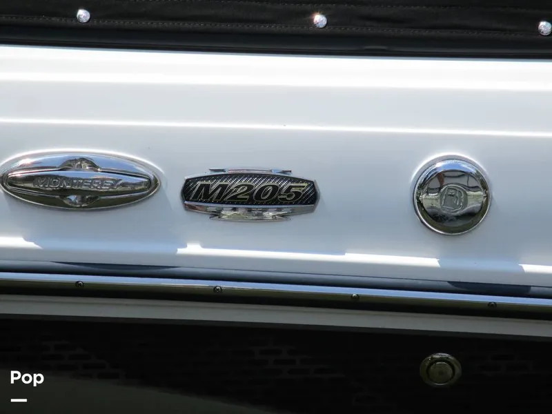 Slide: The Image of Monterey M-205 2022 - 15659770