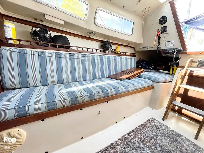 Slide: The Image of Settees - 14668105