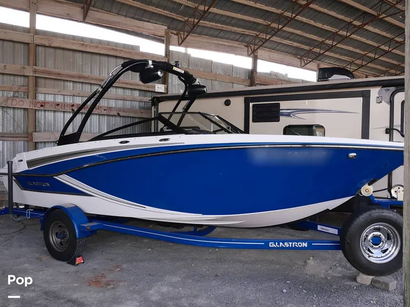 Slide: The Image of Glastron GT 207 2018 - 14675310