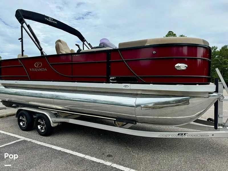 Slide: The Image of Veranda VF20F2 2022 - 14683426