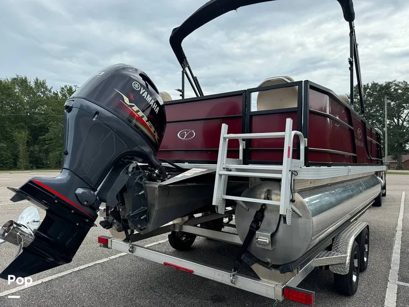 Slide: The Image of Veranda VF20F2 2022 - 14683420