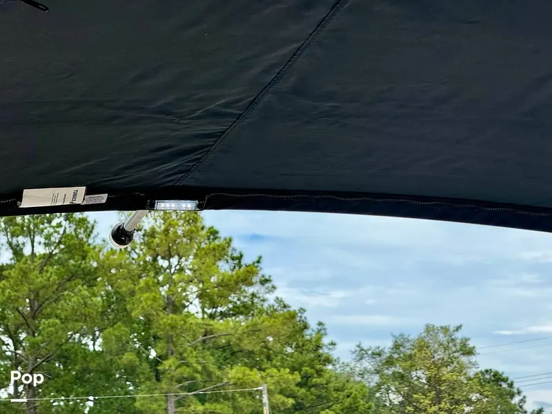 Slide: The Image of Veranda VF20F2 2022 - 14683342