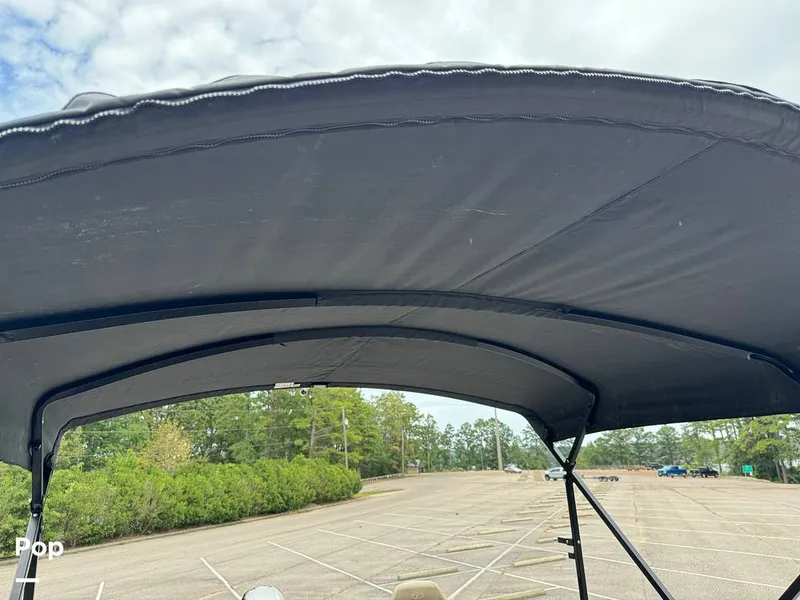 Slide: The Image of Veranda VF20F2 2022 - 14683343