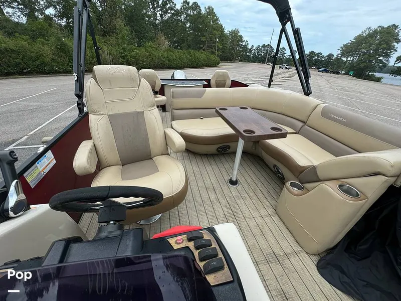 Slide: The Image of Veranda VF20F2 2022 - 14683361