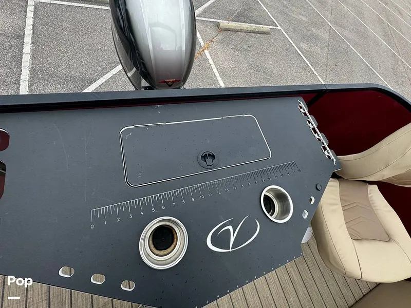 Slide: The Image of Veranda VF20F2 2022 - 14683377