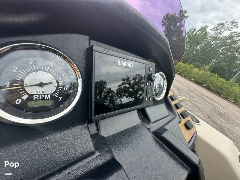 Slide: The Image of Veranda VF20F2 2022 - 14683400