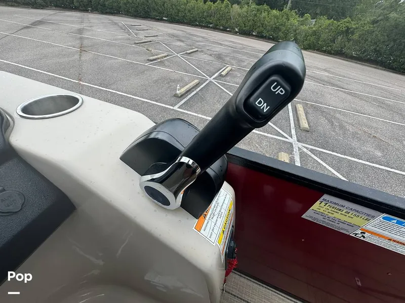 Slide: The Image of Veranda VF20F2 2022 - 14683401