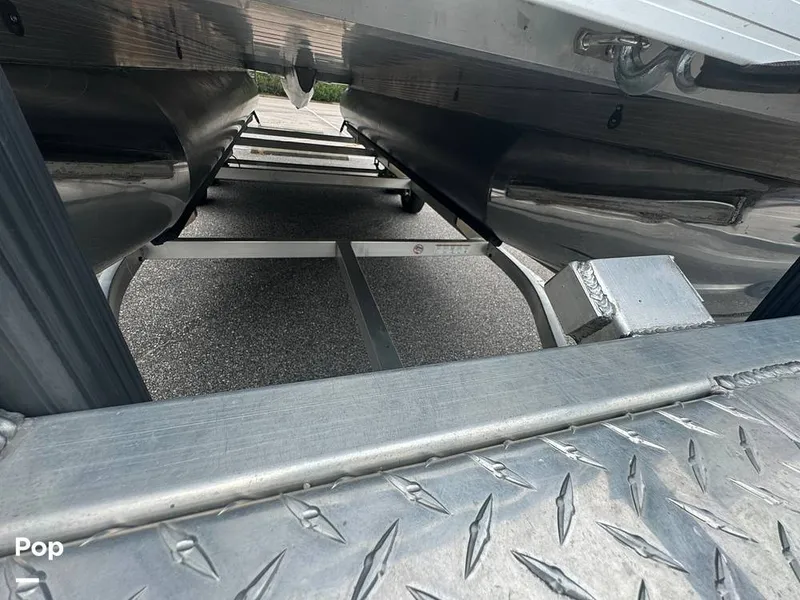 Slide: The Image of Veranda VF20F2 2022 - 14683409