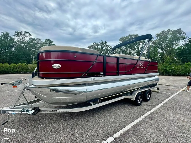 Slide: The Image of Veranda VF20F2 2022 - 14683416