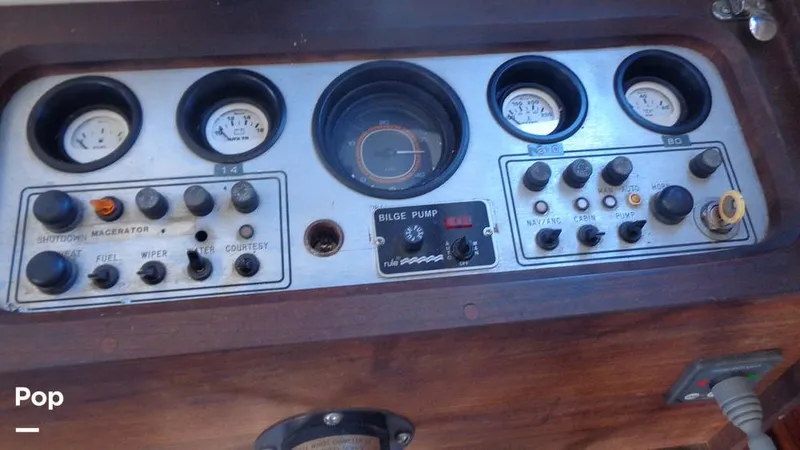 Slide: The Image of Mainship 34 1981 - 14655417