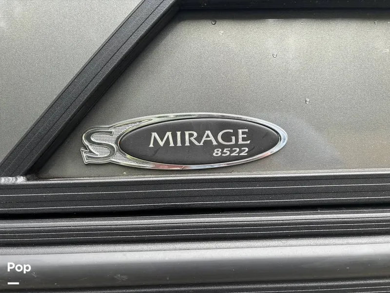 Slide: The Image of Sylvan Mirage 8522 Party Fish 2023 - 14695474