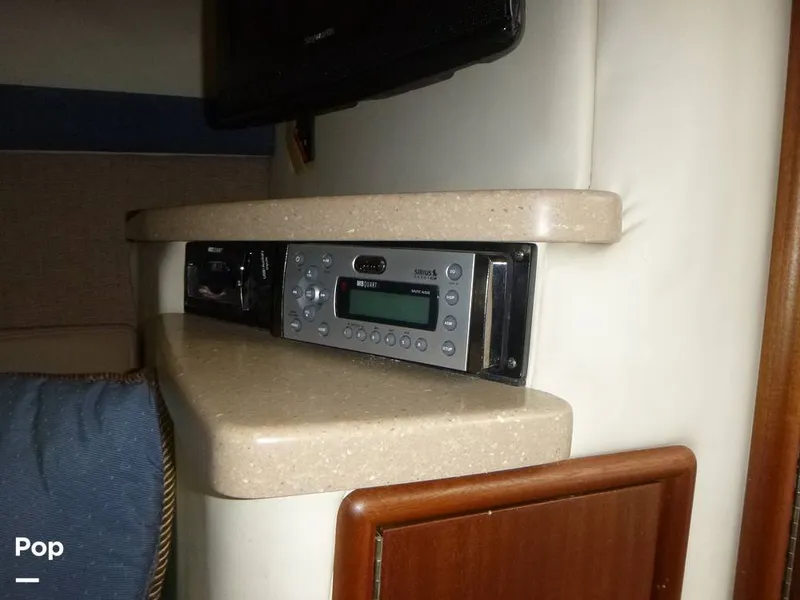 Slide: The Image of Cobalt 303 Day Cruiser 2011 - 14670011