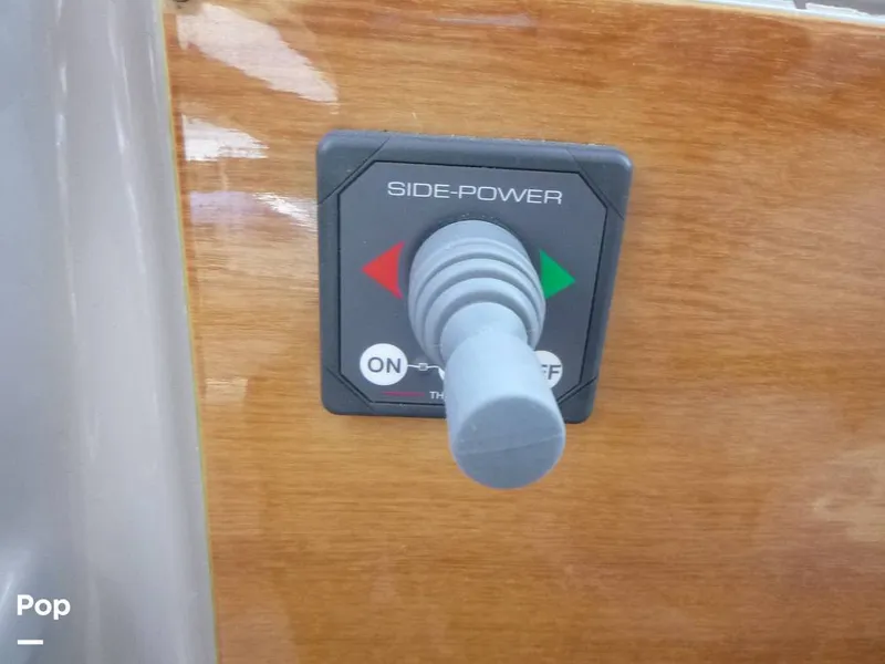 Slide: The Image of Thruster - Bow - 14670943