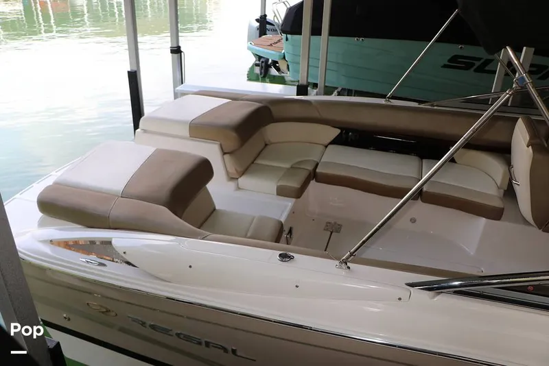 Slide: The Image of Regal 2700 ES 2010 - 14752241