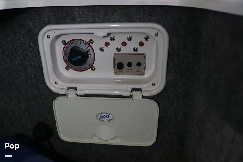 Slide: The Image of Regal 2700 ES 2010 - 14752156