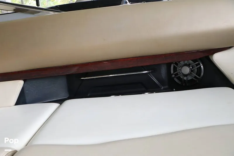 Slide: The Image of Regal 2700 ES 2010 - 14752160