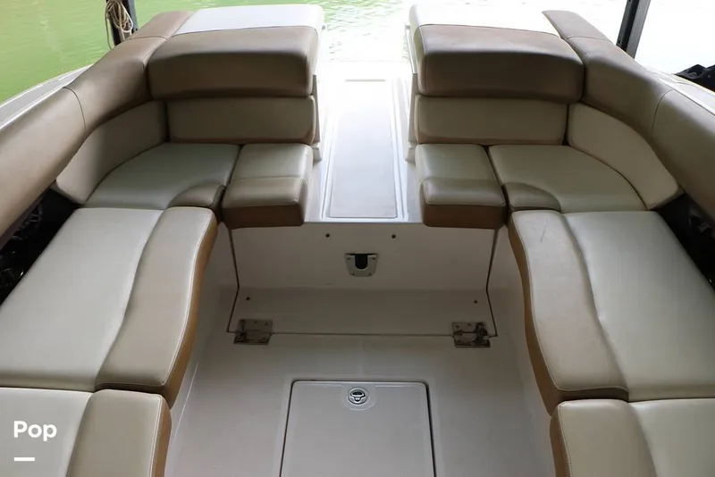 Slide: The Image of Regal 2700 ES 2010 - 14752164